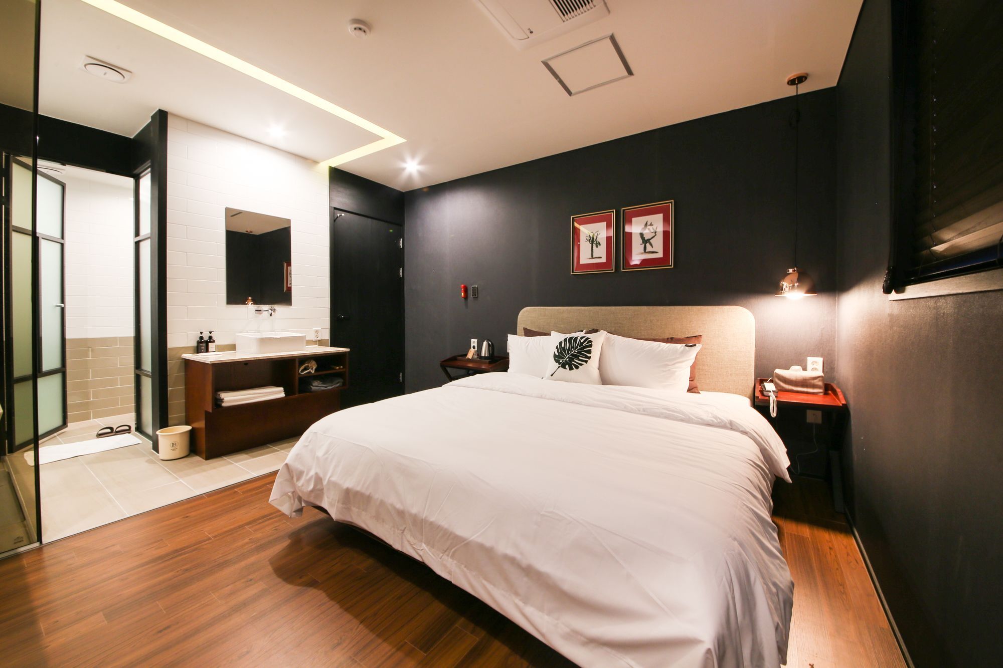 Brown Dot Hotel Yangjeong Busan Esterno foto