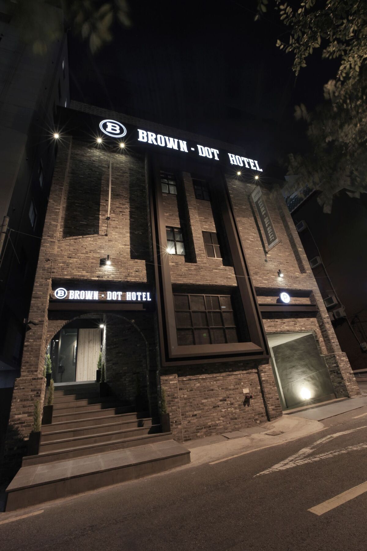 Brown Dot Hotel Yangjeong Busan Esterno foto