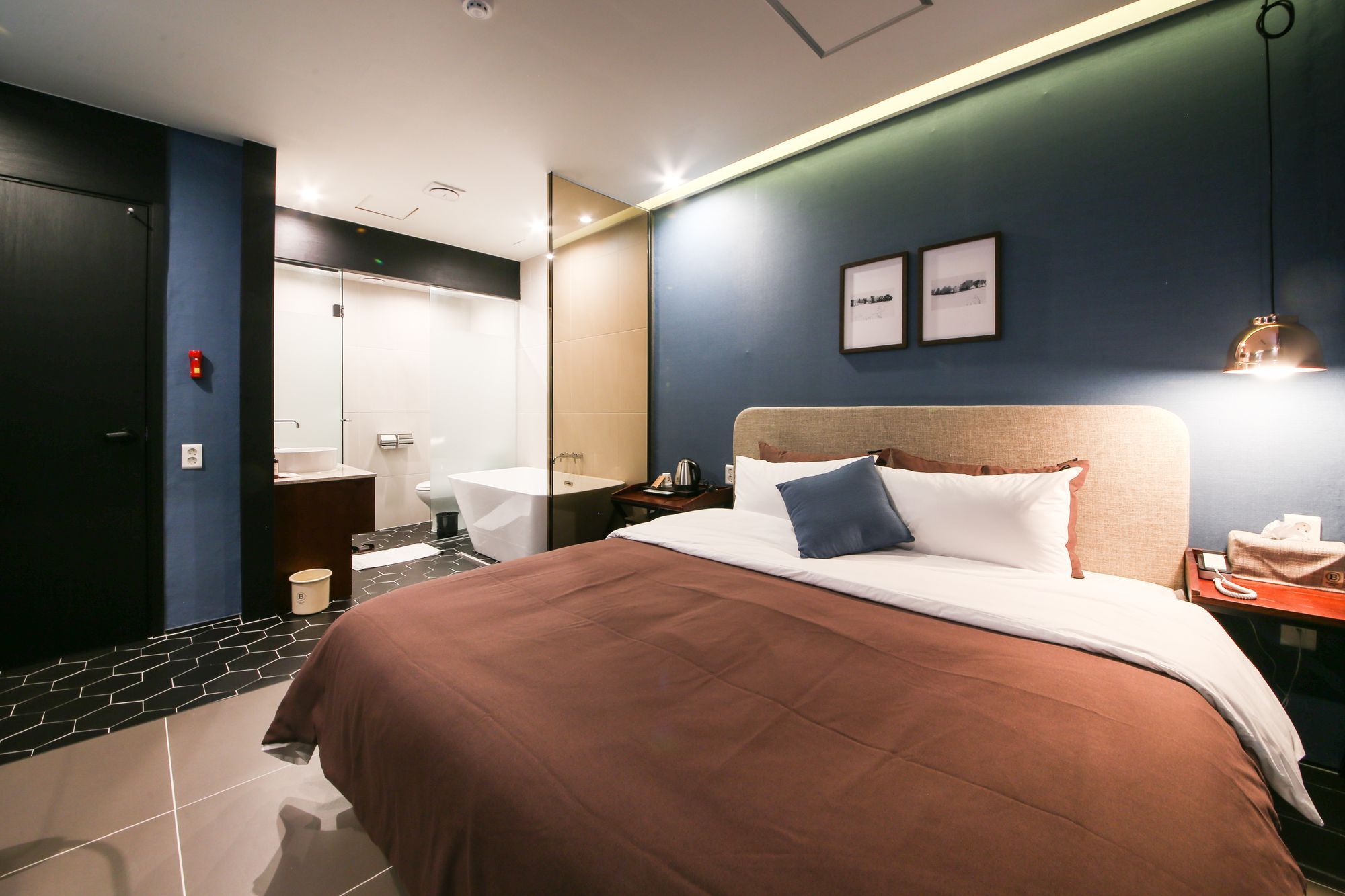 Brown Dot Hotel Yangjeong Busan Esterno foto